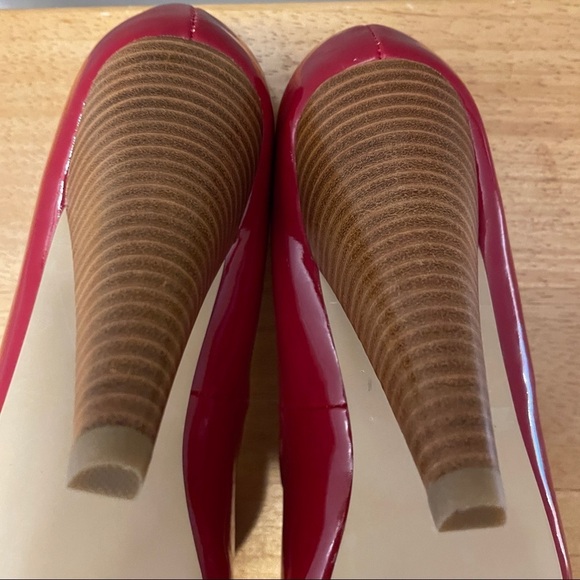 NWOT Y2K Roberto Vianni Red Peep Toe Heels - 5.5 - Picture 2 of 8